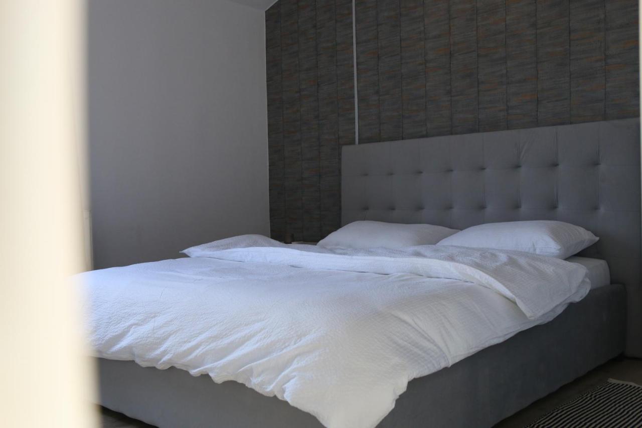 Cozy Rooms Toplita Kültér fotó